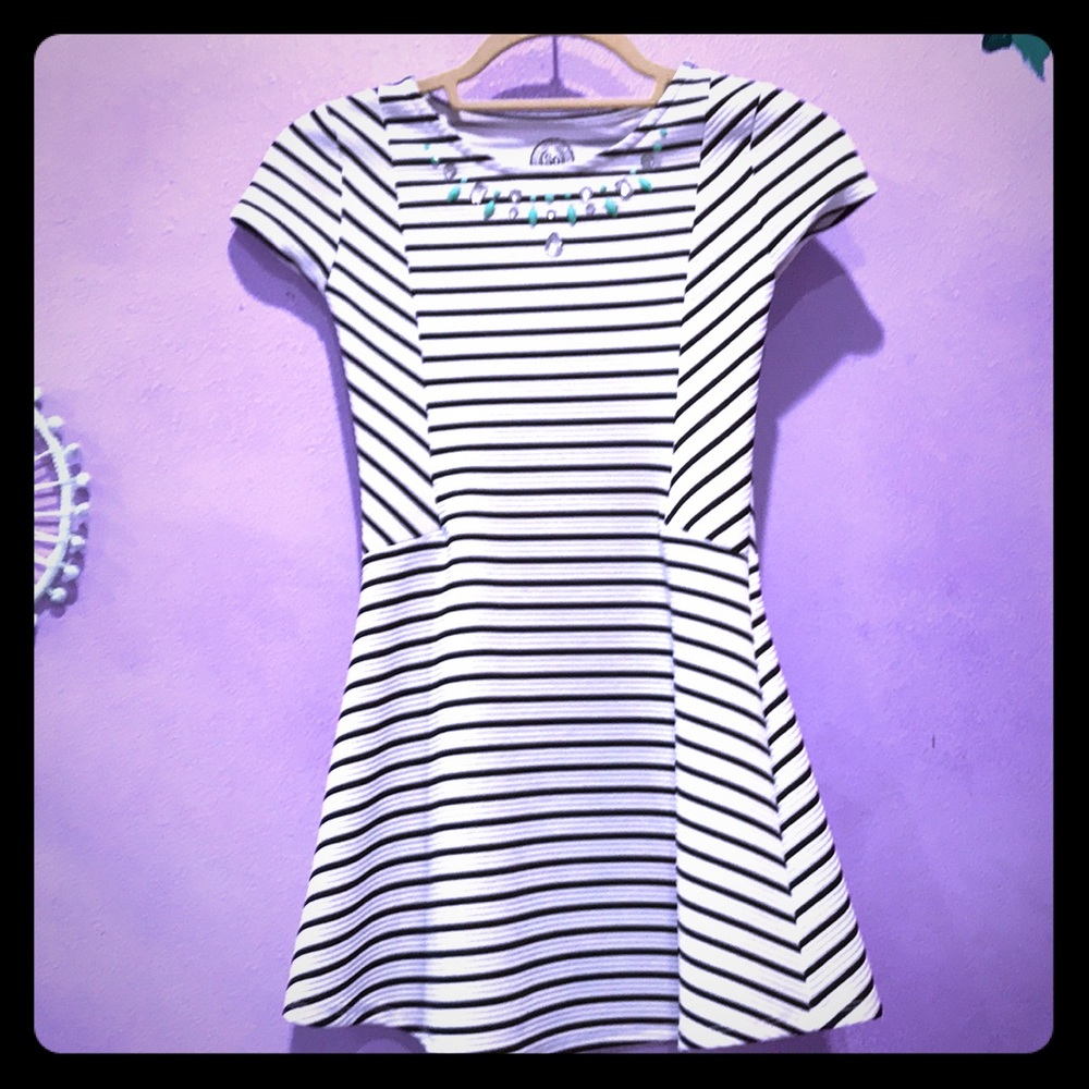 Black and white kids dress